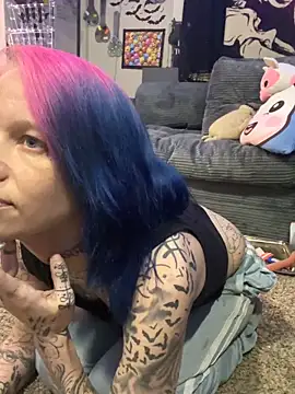 trashbrat online show from April 2026 10:44:02 AM