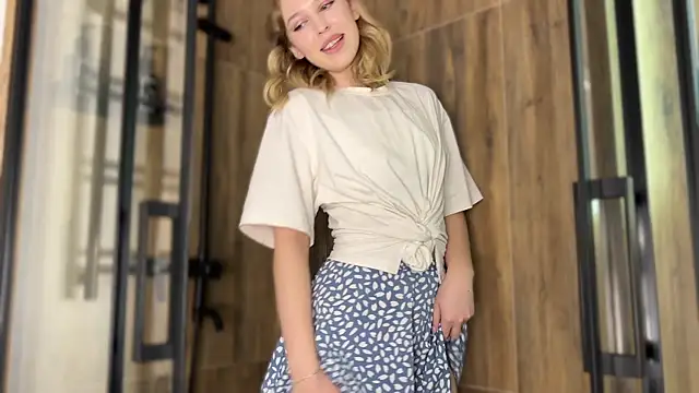 Snapshot of Shyrubate chatting on March 2025 05:00:01 AM Shyrubate online show from March 2025 05:00:01 AM