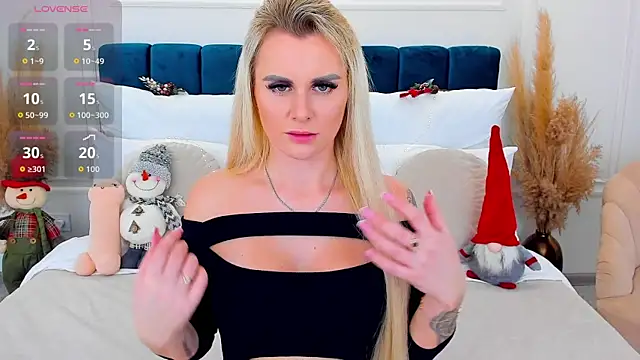 LiluDav online show from December 2025 01:24:02 PM