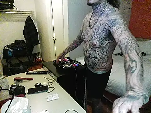 justthetip4209 online show from February 2025 03:06:02 AM