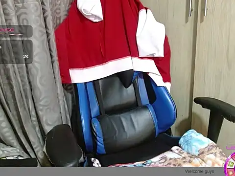 Danielagomez33 online show from April 2026 01:40:01 AM