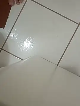 curtindo-muito82 online show from March 2025 11:45:02 PM