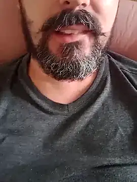 curtindo-muito82 online show from March 2025 04:18:01 PM