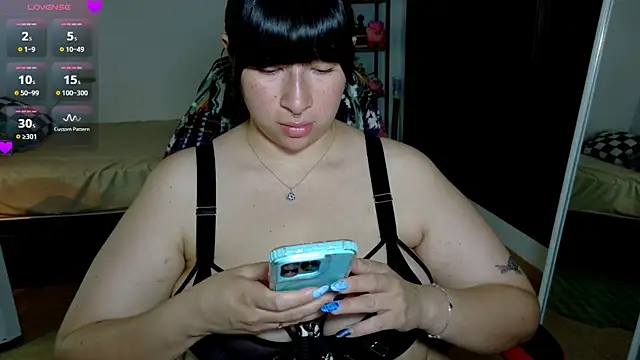 Snapshot of Caitlyn_lust chatting on June 2026 11:32:02 AM Caitlyn lust online show from June 2026 11:32:02 AM