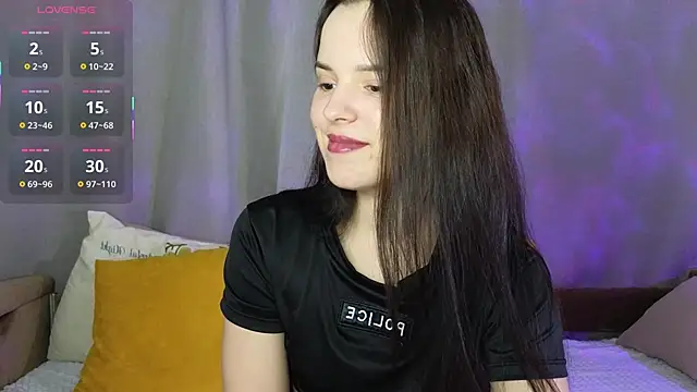 Harleen Moore online show from October 2025 04:02:02 AM