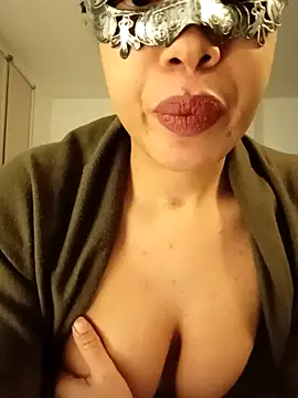 Snapshot of h4cDesy chatting on January 2025 06:16:02 PM h4cDesy online show from January 2025 06:16:02 PM