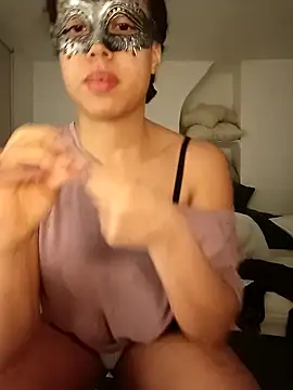 Snapshot of h4cDesy chatting on January 2025 08:49:01 PM h4cDesy online show from January 2025 08:49:01 PM