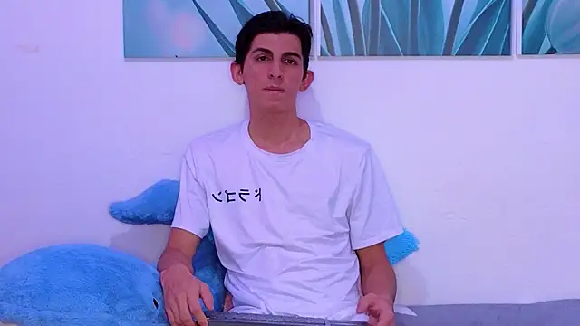 Snapshot of Ana_and_Leo chatting on February 2026 03:46:01 PM Ana and Leo online show from February 2026 03:46:01 PM