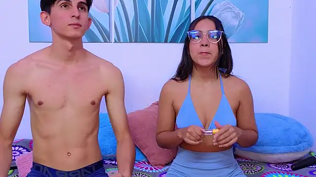 Ana and Leo online show from May 2026 03:26:01 PM