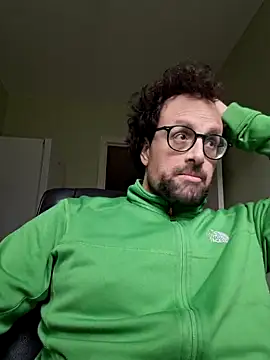 littlehairyman online show from March 2025 03:39:01 PM