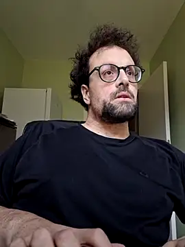 littlehairyman online show from March 2025 10:46:01 AM