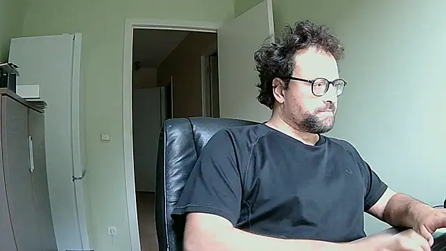 littlehairyman online show from September 2025 07:14:01 AM