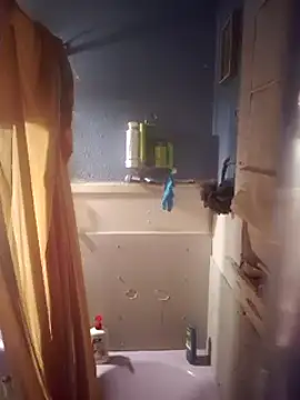 hesjustafriend online show from January 2025 06:12:01 AM