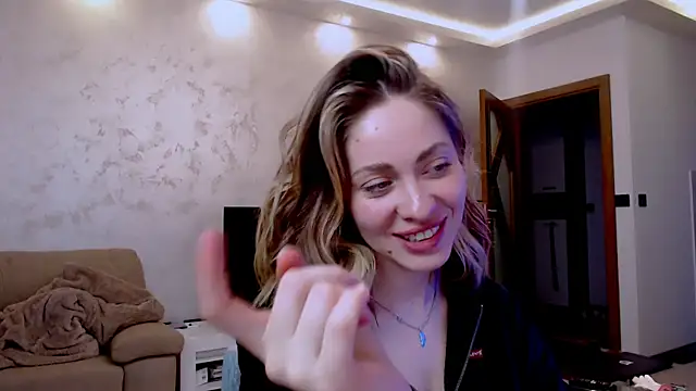 Eroticgiftxxx online show from March 2025 05:22:02 PM