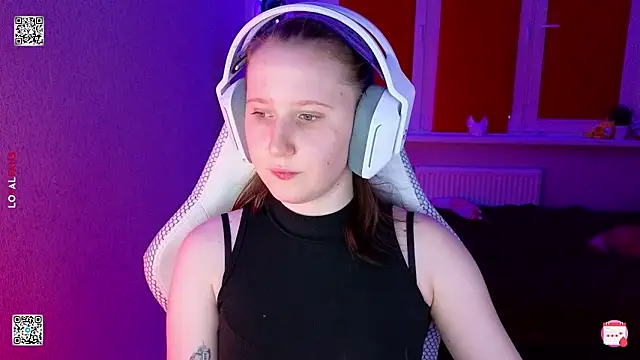 mon lola online show from March 2026 05:23:01 PM