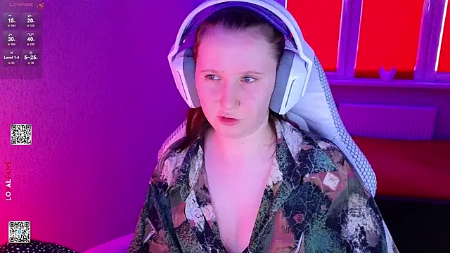 mon lola online show from March 2026 02:10:01 PM