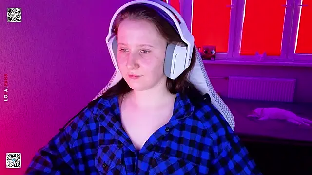 mon lola online show from March 2026 09:22:01 AM