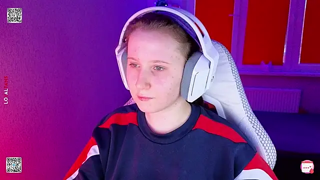 mon lola online show from March 2026 03:12:01 PM