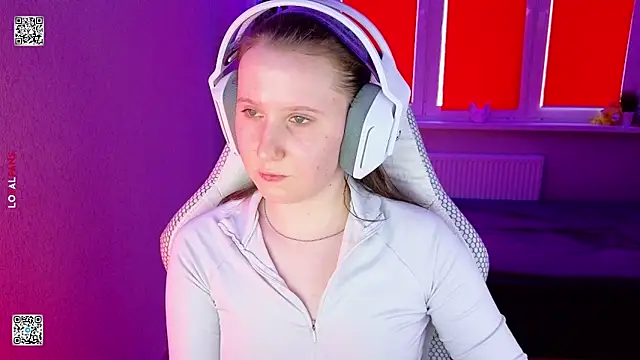 mon lola online show from March 2026 11:08:01 AM