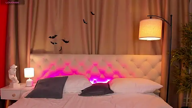 passi lover online show from November 2025 02:04:02 AM