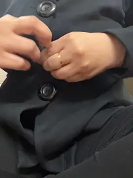 Red-Magic-25 online show from December 2025 08:05:02 AM