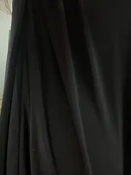 Snapshot of Red-Magic-25 chatting on September 2025 07:30:02 AM Red-Magic-25 online show from September 2025 07:30:02 AM