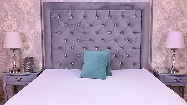 LexiRiley online show from January 2026 06:17:01 AM