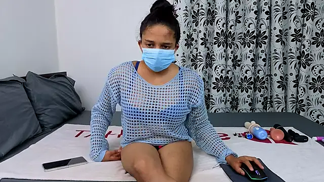 Tatoo girl online show from May 2026 02:55:02 PM