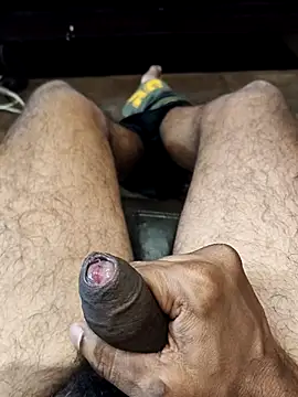 vannaaaa100 online show from February 2026 01:55:02 PM