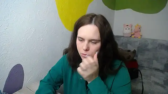 mini girly online show from November 2025 03:16:01 PM