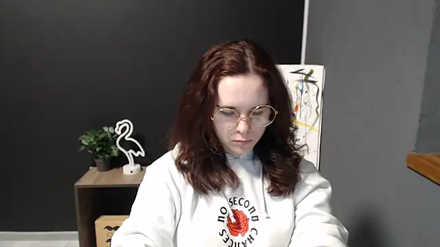 mini girly online show from February 2025 01:27:02 PM