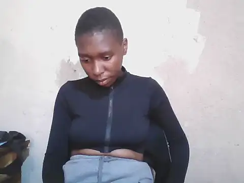 Hotdaily04 online show from May 2026 09:17:02 AM