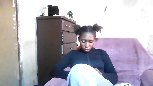 Hotdaily04 online show from September 2025 07:56:01 AM