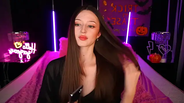 Marmeladkaaa online show from October 2025 02:24:02 PM