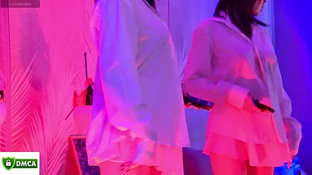 Emma plux online show from November 2025 08:08:01 AM