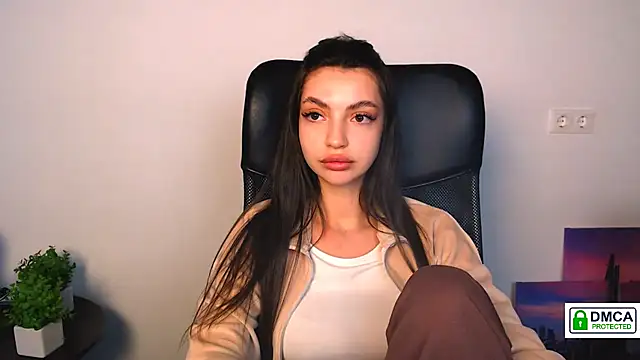 Snapshot of Lexi_Jous chatting on September 2025 05:00:02 AM Lexi Jous online show from September 2025 05:00:02 AM