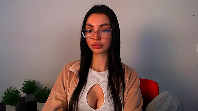 Snapshot of Lexi_Jous chatting on May 2026 01:04:02 PM Lexi Jous online show from May 2026 01:04:02 PM