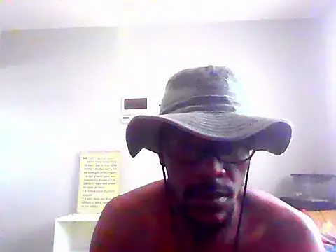 Snapshot of 1NakedTruth chatting on October 2025 06:29:02 AM 1NakedTruth online show from October 2025 06:29:02 AM