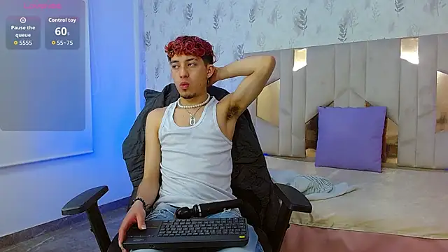 Axel tay online show from September 2025 03:23:02 AM