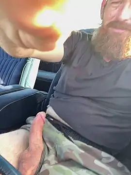 32XRedBeard online show from November 2025 02:07:02 PM