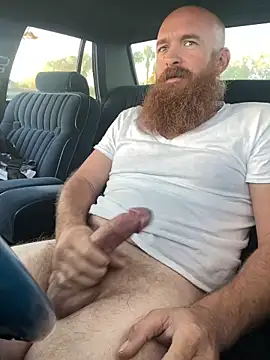 Snapshot of 32XRedBeard chatting on March 2025 12:17:02 PM 32XRedBeard online show from March 2025 12:17:02 PM