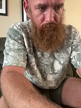 Snapshot of 32XRedBeard chatting on May 2026 12:27:02 PM 32XRedBeard online show from May 2026 12:27:02 PM