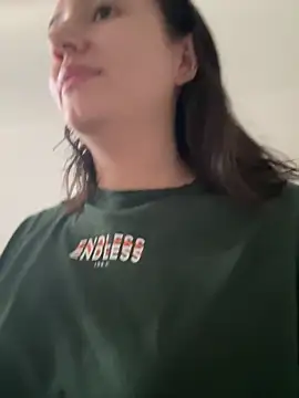 Jullya x online show from May 2026 08:26:02 PM