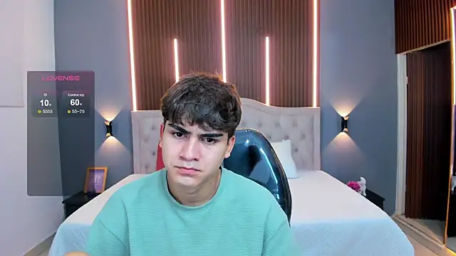 Tommy18   online show from November 2025 03:38:02 AM