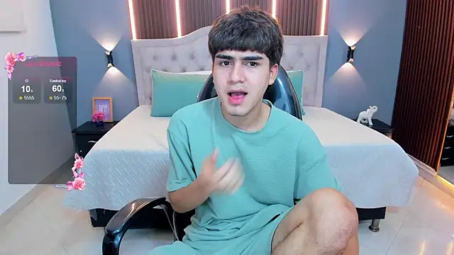 Snapshot of Tommy18__ chatting on July 2026 03:18:01 AM Tommy18 online show from July 2026 03:18:01 AM