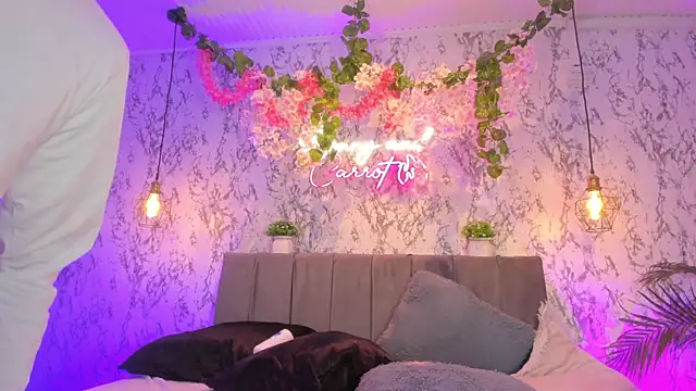 Bonny and carrot online show from April 2026 11:01:02 PM