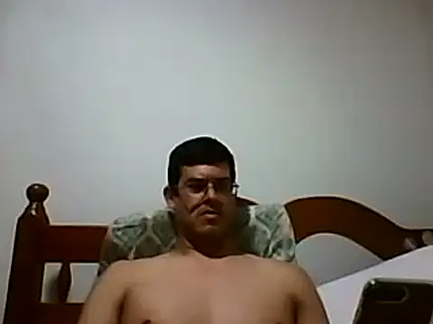 AgneloFly online show from February 2025 01:09:01 AM