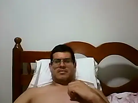 AgneloFly online show from January 2025 12:36:01 AM