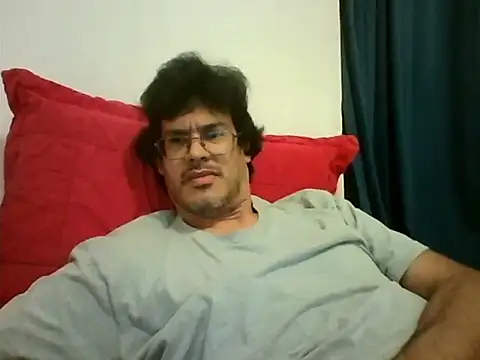 AgneloFly online show from April 2026 01:45:01 AM