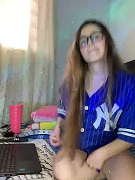 LunaShine  online show from February 2025 09:56:02 PM